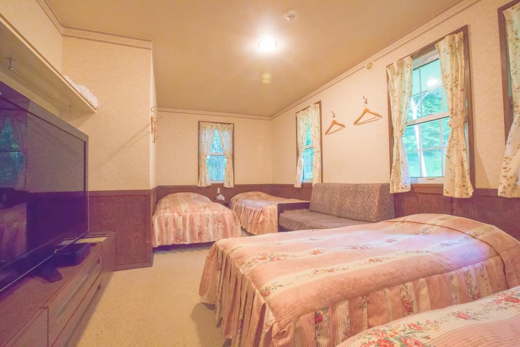 Annie Hills Bed & Breakfast Tateshina  Ngoại thất bức ảnh